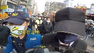 男逆向硬闖管制區　PO文討拍遭洗臉