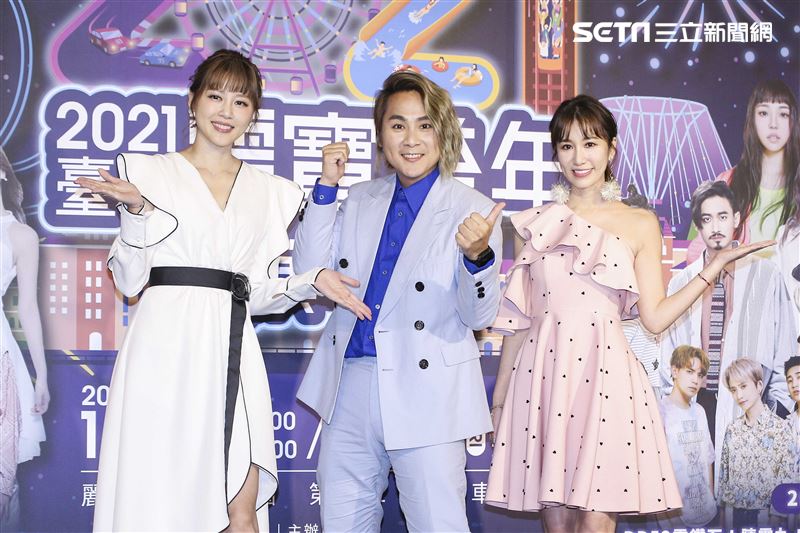 王仁甫、安心亞、嚴立婷、Apple出席《台中麗寶跨年雙演唱會》記者會 。（圖／記者楊澍攝影）