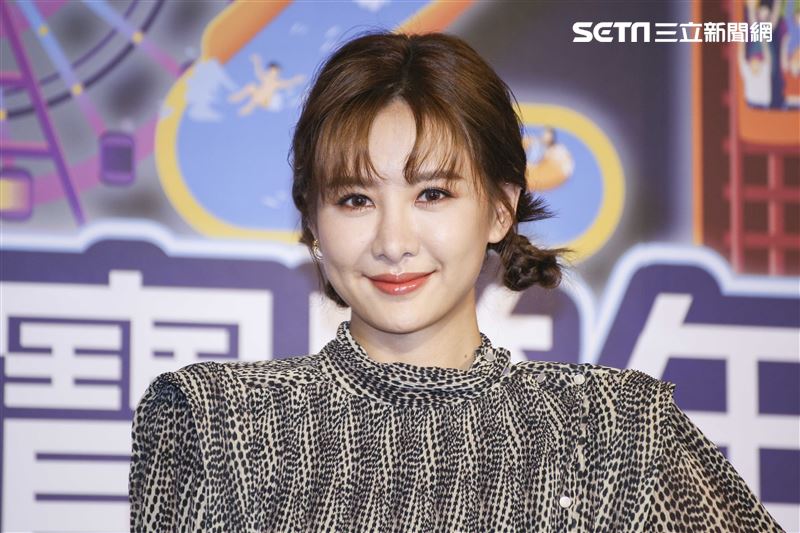 王仁甫、安心亞、嚴立婷、Apple出席《台中麗寶跨年雙演唱會》記者會 。（圖／記者楊澍攝影）