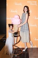 瑞莎與女兒出席義大利最好吃巧克力Venchi台灣首家專賣店開幕記者會 。（圖／記者楊澍攝影）