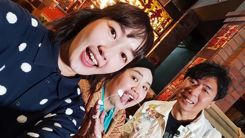 黑衣人場外堵綜藝大哥　梁赫群全講了