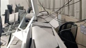 龍華科大,地震,教室,天花板(翻攝Dcard)