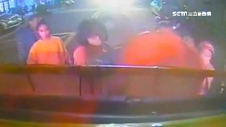 垃圾車斗突壓縮！婦人3指慘遭夾斷