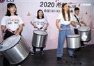 鬼鬼吳映潔出席耶誕慶典公益活動。（記者邱榮吉/攝影）