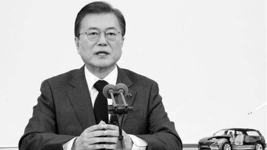 不是國殤！　總統演說黑白直播較環保