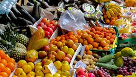 水果攤。(圖/Pixabay)