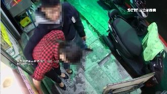 不要靠近我！男客突熊抱檳榔攤女店員