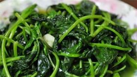 地瓜葉,餵豬,排毒,營養價值,爆怨公社　圖／翻攝自臉書爆怨公社
