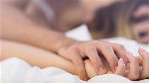 激戰後1舉動惹毛女友！網一面倒狂讚他