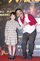 游鴻明、彭佳慧、郭彥均、羅宏正、屈中恆、風田、謝佳見出席觀賞《火焰之舞》。（圖／記者楊澍攝影）