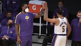 NBA／擊沉快艇功臣！詹皇盛讚小將
NBA,洛杉磯湖人,LeBron James,Talen Horton-Tucker
美聯社／達志影像