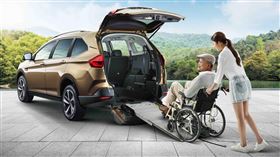 ▲LUXGEN URX 5+1休旅車。（圖／LUXGEN提供）