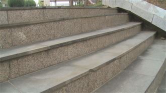 被詛咒階梯！彰師大階梯每走過必摔倒