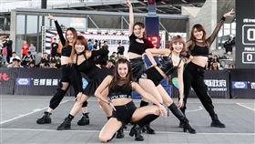 ▲現場啦啦隊FBgirlz嗨翻宜蘭。（圖／宜蘭縣政府提供）