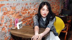 林映唯接受三立新聞網專訪。（記者邱榮吉/攝影） 