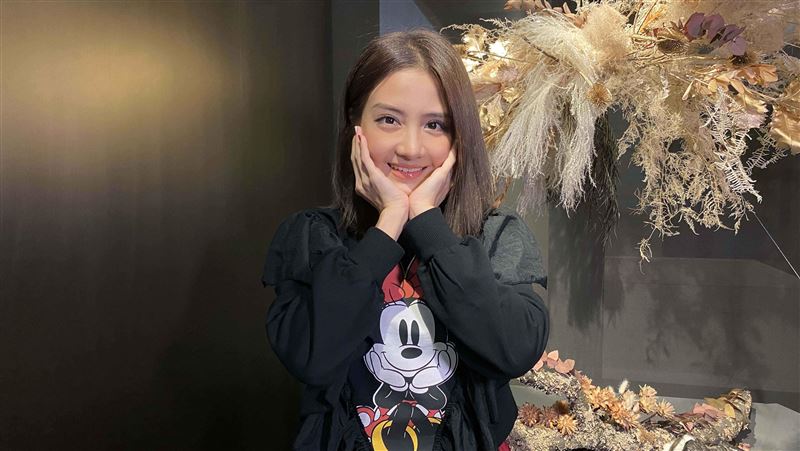 女星當兵告假三個月　遭警告恐關禁閉
