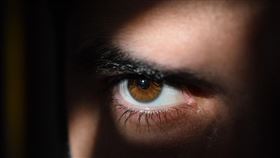 眼,眼睛,黑暗,觀看,滲透,透視,間諜（圖／翻攝自Pixabay）