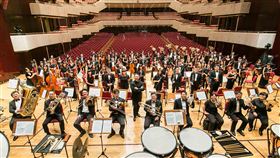 樂興之時音樂會傳遞客家精神樂興之時管絃樂團15日晚間將在台灣戲曲中心舉行「新聲客家管弦新味緒音樂會」，除了有台灣作曲家追本溯源創作的樂曲之外，也將演出不同民族的音樂，開啟客家音樂國際化的想像。（樂興之時管絃樂團提供）中央社記者趙靜瑜傳真  109年12月15日