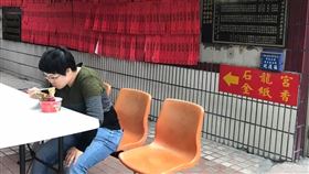 議員張玉嬿一個內發生兩起車禍，衰事一樁又一樁。(圖／翻攝自議員張玉嬿臉書)