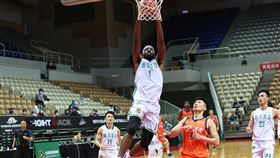 台啤洋將米勒（J.D Miller）獲選SBL單週最佳球員。（圖／籃協提供）