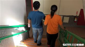 切4公分腦瘤　少女醒來：為何沒開燈