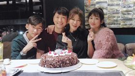 侯昌明與曾雅蘭婚後育有一對兒女。（圖／翻攝自侯昌明Facebook）