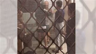 新／遭火爆男踹門嗆殺　鄰居還原經過