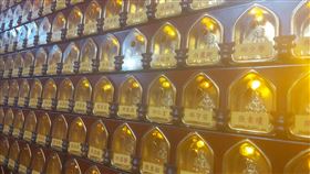 桃園炫城慈惠堂堂主鄭世均解析，12生肖的人都有不同的點燈建議。（圖／鄭世均提供）