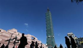 瑞士世界經濟論壇（WEF）16日發布2020全球競爭力報告特別版本，肯定台灣擁有健全金融體系、醫療保健普及以及過去應對病毒經驗。（中央社檔案照片）