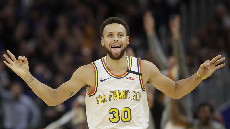 NBA／被隊友騎扣？柯瑞造爆笑一幕