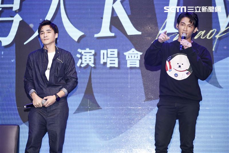 是元介、溫昇豪、藍鈞天、JR紀言愷男人KTV新組合演唱會 。（圖／記者楊澍攝影）