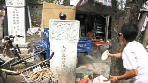 大膽！滿清皇陵被蓋豬圈　守墓人曝…