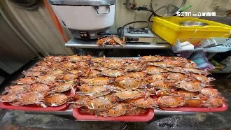 廟會痛風餐　業務送轎班百隻三點蟹