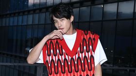 張庭瑚三立新聞網專訪。（記者邱榮吉/攝影）