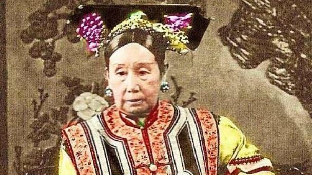 慈禧晚年癖好曝　每晚聽啪啪故事入睡