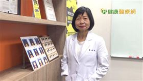 黃博士坦言，禿髮者有90%都屬於遺傳性禿髮。很多人會因此對於禿頭採取消極態度、聽天由命，覺得沒救了，不過其實還不到放棄的時候。