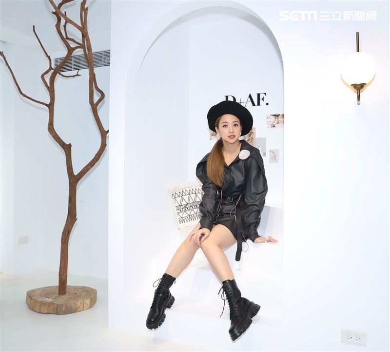 鬼鬼吳映潔 出席D AF 品牌體驗店。（記者邱榮吉/攝影）