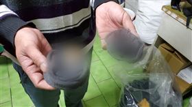 雇主,新竹,邱男,釘書針,舌頭,（圖／翻攝畫面）