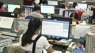 勞動基金4月虧1349億　洪申翰曝1事別擔心