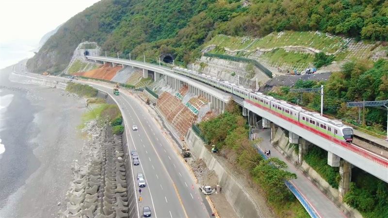 「最美區間車」南迴測試　經典畫面曝