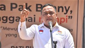 印尼對台灣延長移工入境限制表示失望台灣延長限制印尼移工入境的政策，印尼海外移工安置暨保護局局長本尼17日表示失望。他指出，台灣沒等印尼針對相關仲介的調查結果就做出決定，盼台灣重新考慮這個調查結果。（印尼海外移工安置暨保護局提供）中央社記者石秀娟雅加達傳真  109年12月18日