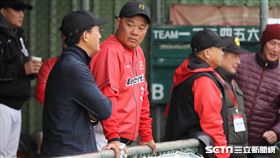 ▲前兄弟象游擊手、現任富邦悍將二軍首席教練陳瑞振。（圖／記者劉彥池攝影）
