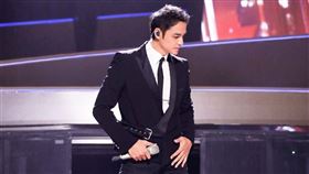 《追光吧！哥哥》/鄭爽/明道。微博