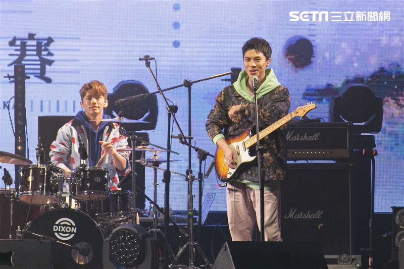 noovy出席客家流行音樂大賽。（圖／記者楊澍攝影）