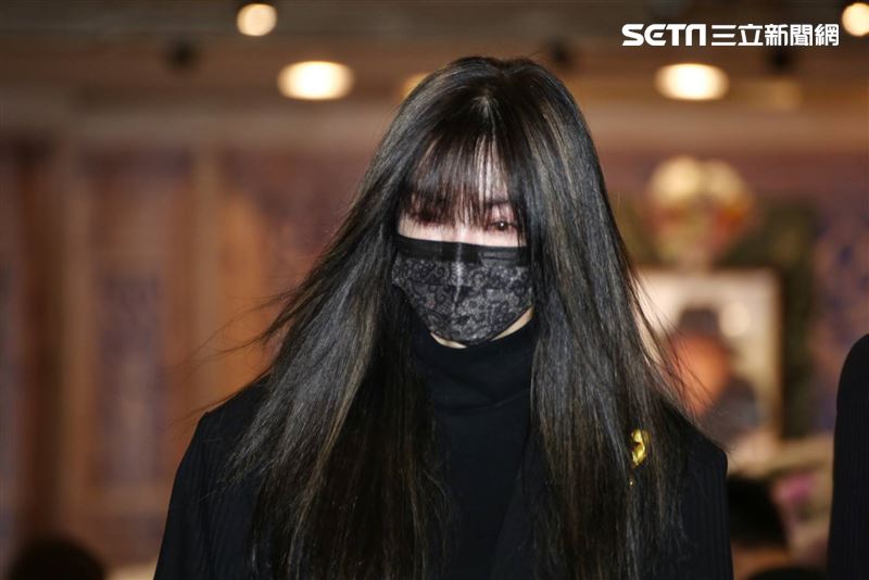 呂曉棟告別式謝金燕、翁立友、龍千玉、吳俊宏、許富凱等眾多藝人出席。（圖／記者楊澍攝影）