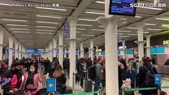 英國封城！聖誕假期慘淪30萬人逃難