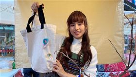 吳汶芳擺攤。（圖／吳汶芳提供）