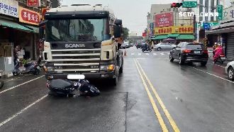 大車拖行騎士不知情　目擊者尖叫狂喊