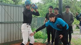 ▲陳冠宇擔任訓練營教練指導球員。（圖／主辦單位提供）