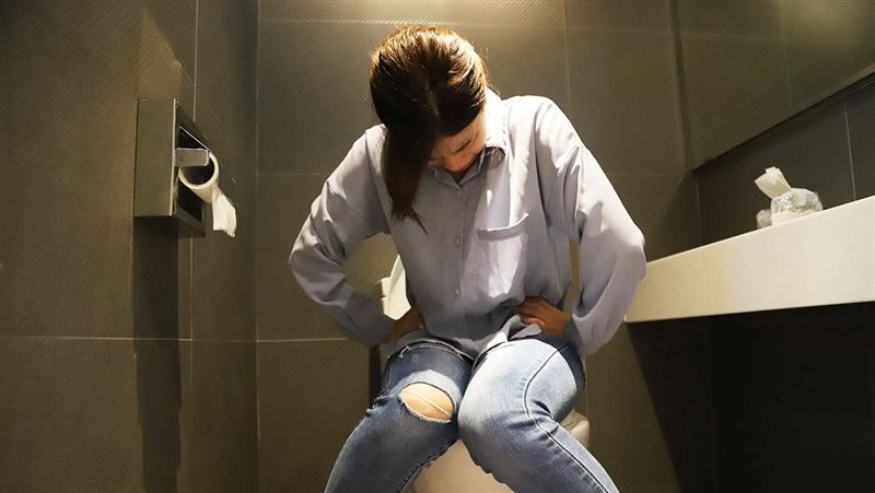 1天拉肚子20次　女腸道揪出百隻蟲